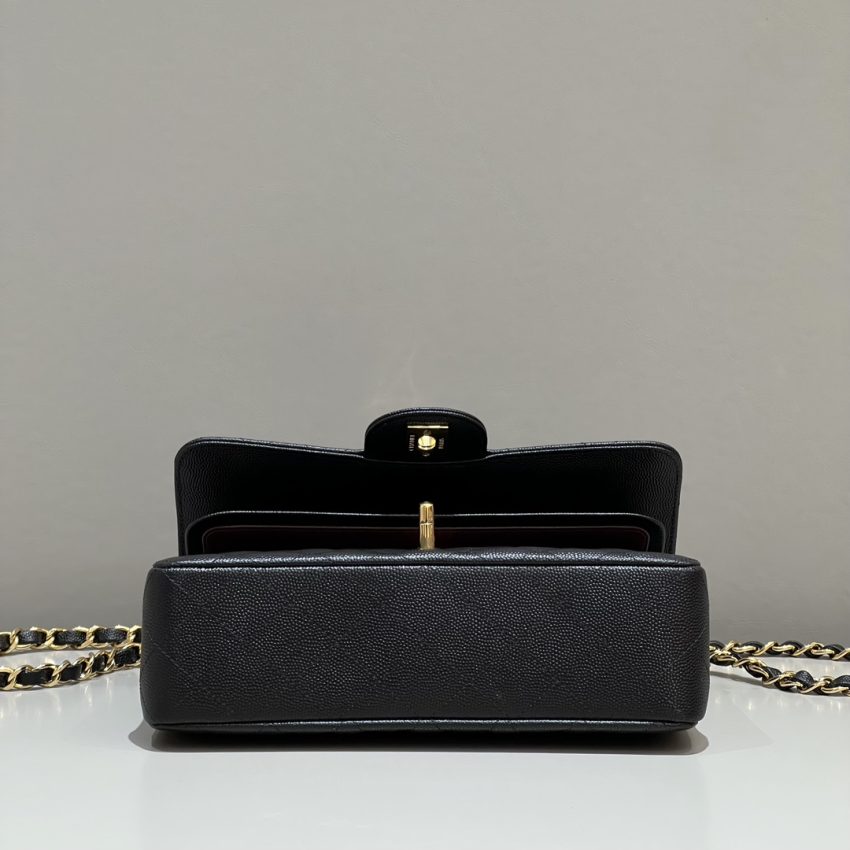 CHANEL Classic Flap 23cm noir Caviar — réplique – Image 3