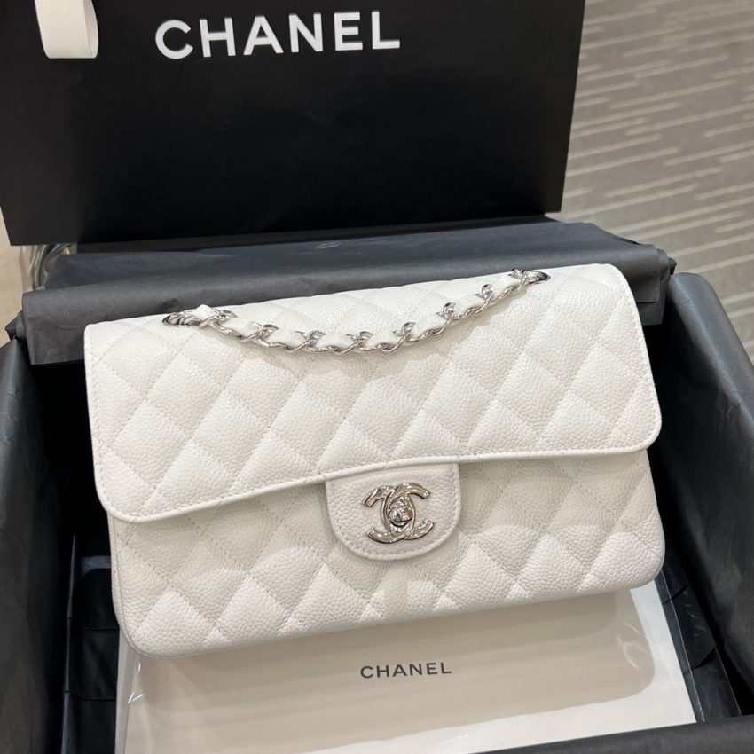 CHANEL Classic Flap 23cm blanc argenté — réplique – Image 8
