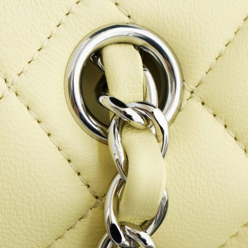 CHANEL Classic Flap 25cm jaune — réplique – Image 2