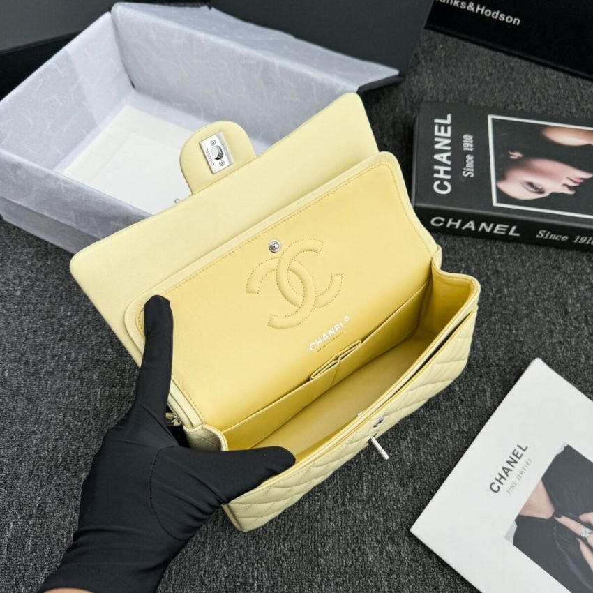 CHANEL Classic Flap 25cm jaune — réplique – Image 4