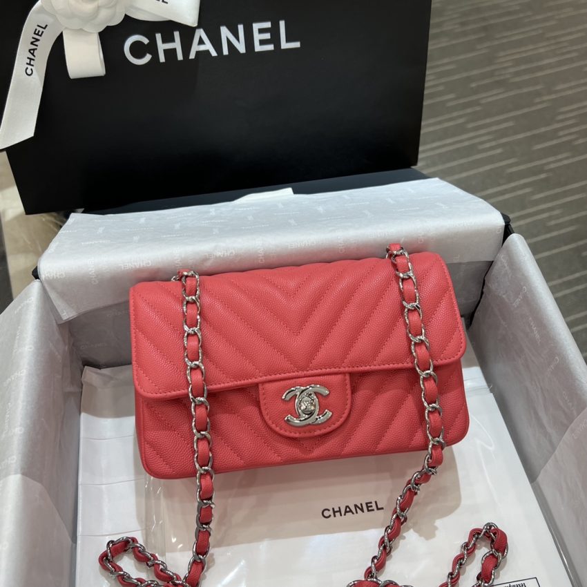 CHANEL Classic Flap V 20cm rouge — réplique – Image 6