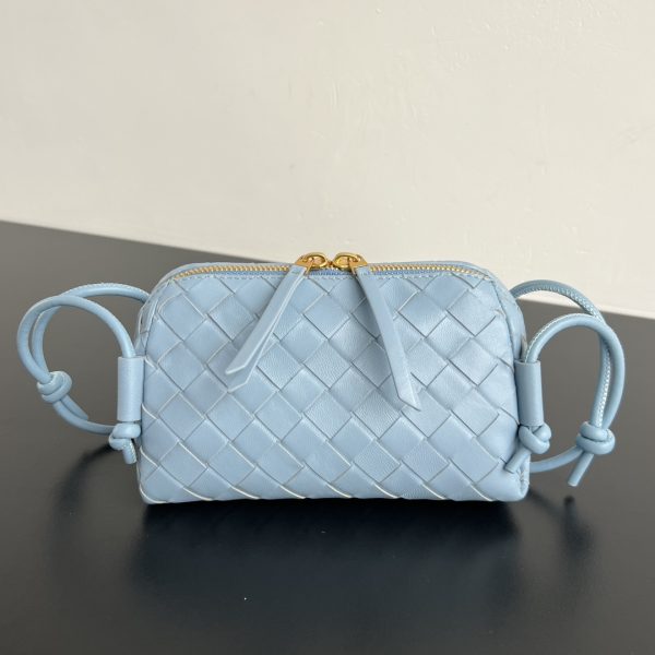 Bottega Veneta Concert pochette — réplique