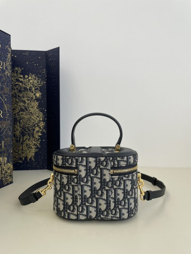 Dior Signature Vanity — réplique – Image 2