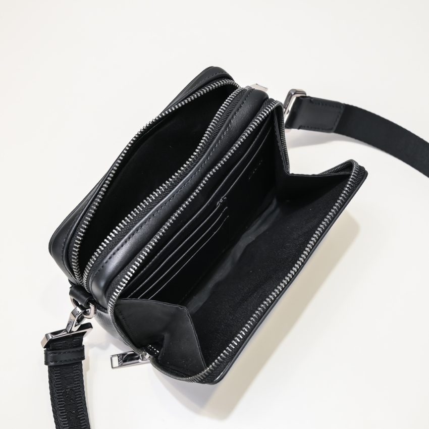 Dior Diamond Zipped pochette — réplique – Image 2