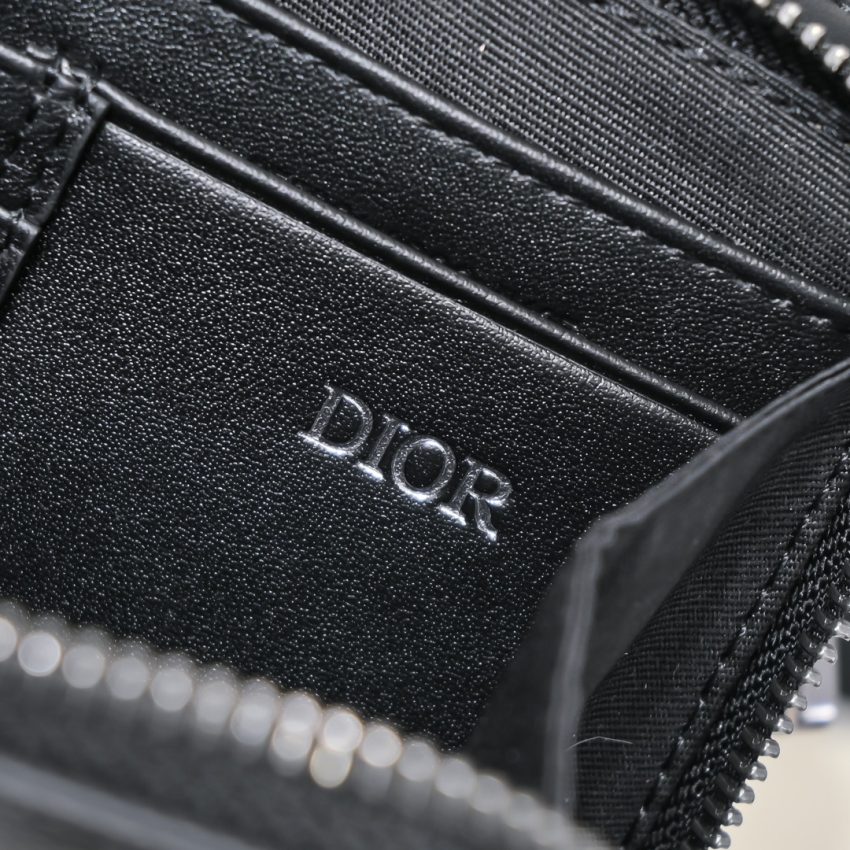 Dior Diamond Zipped pochette — réplique – Image 4
