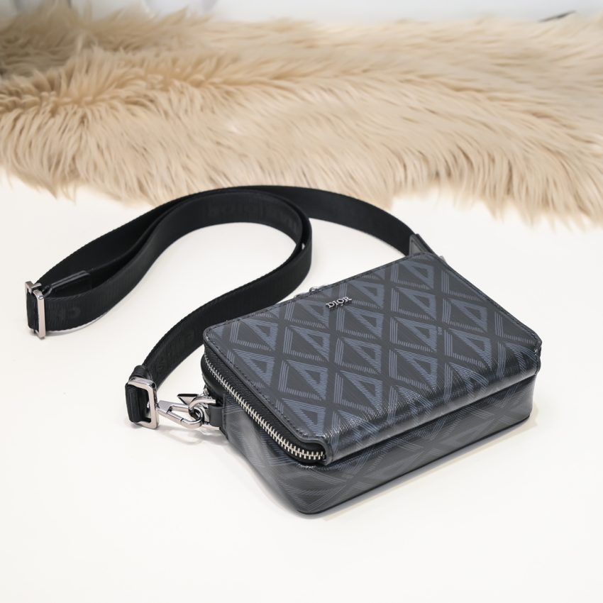 Dior Diamond Zipped pochette — réplique – Image 7