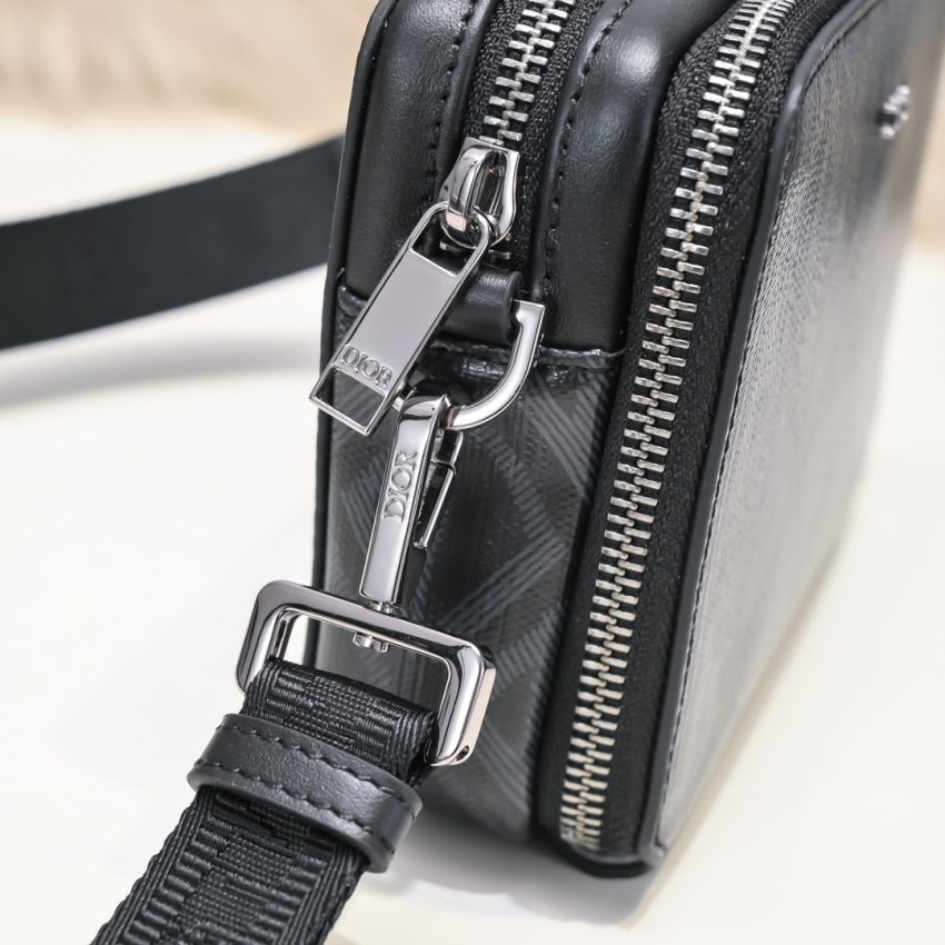 Dior Diamond Zipped pochette — réplique – Image 9