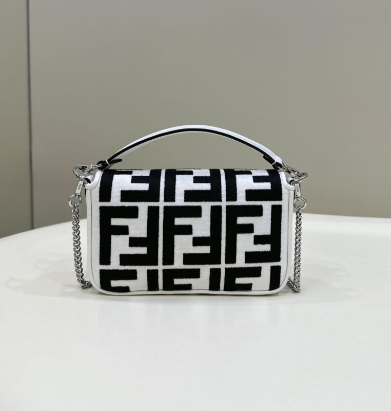 Fendi Baguette petit format blanc — réplique – Image 2