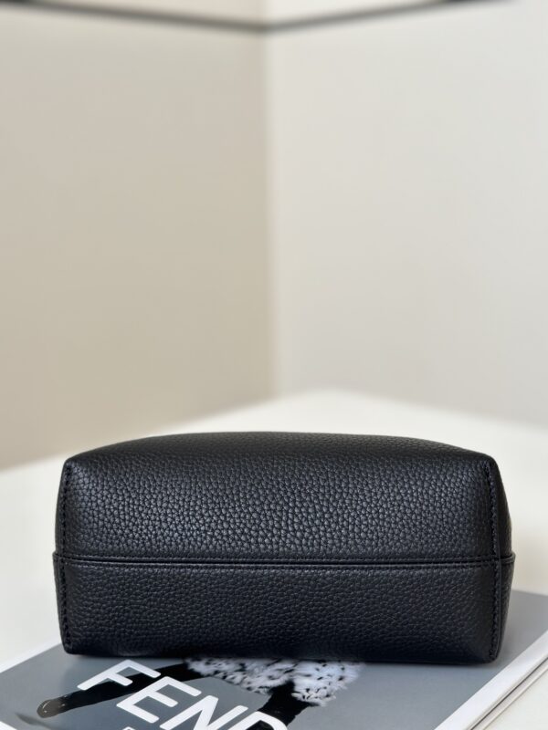 Fendi By The Way noir — réplique – Image 3