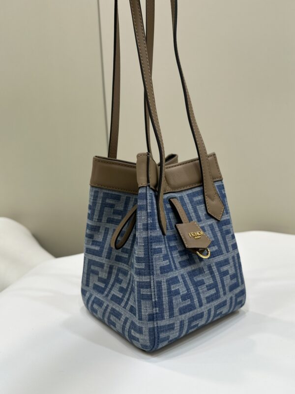 Fendi Origami petit format bleu Cotton — réplique – Image 3