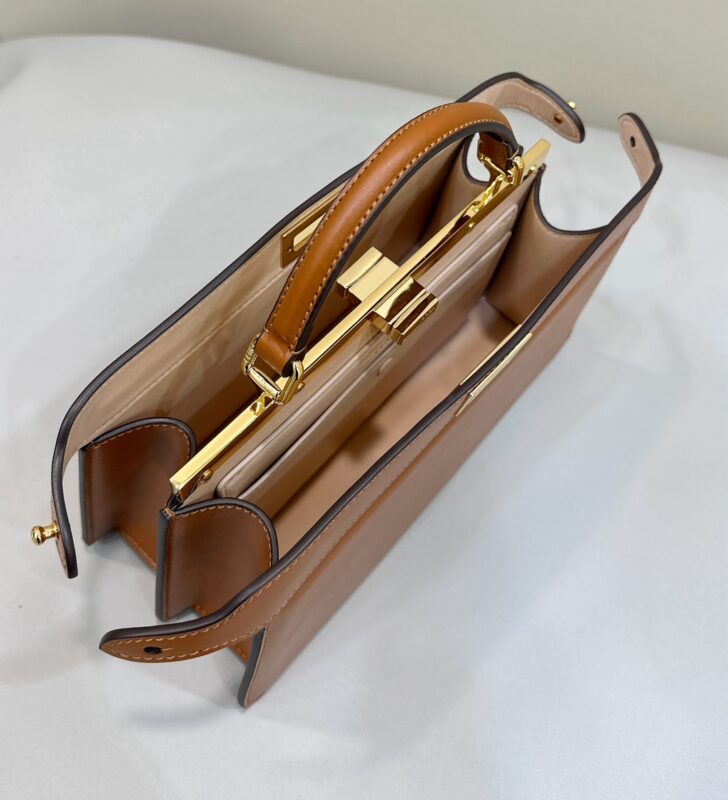 Fendi Peekaboo X Lite marron — réplique – Image 9