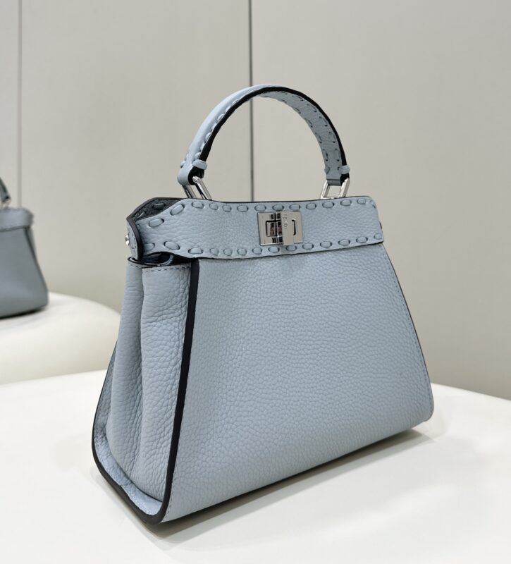 Fendi Peekaboo petit format bleu ciel — réplique – Image 2