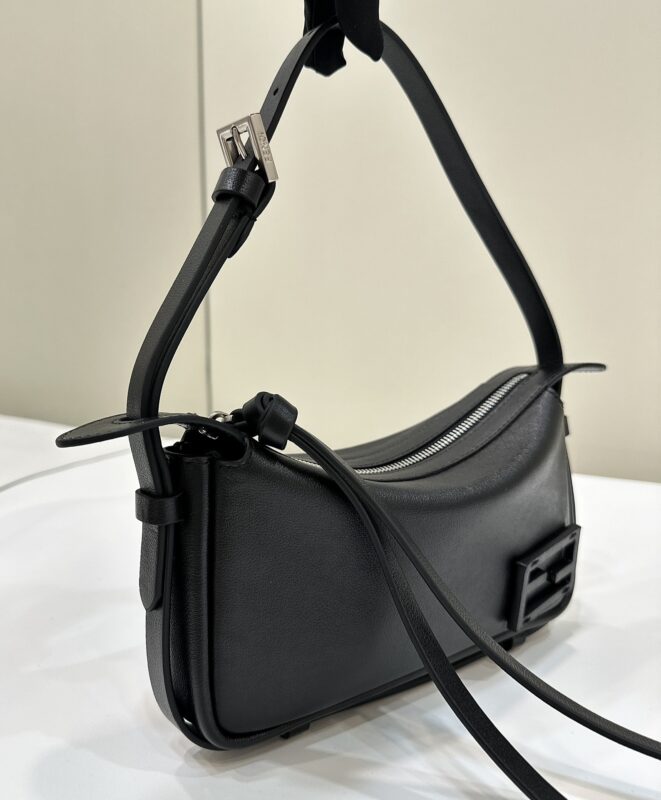 Fendi Simply noir — réplique – Image 3