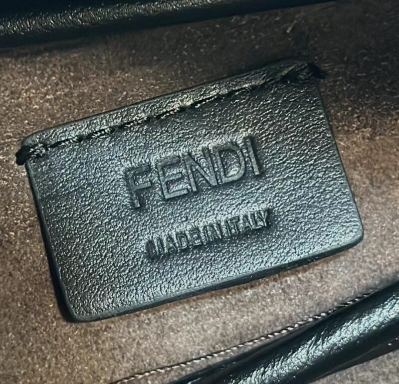 Fendi Simply noir — réplique – Image 8