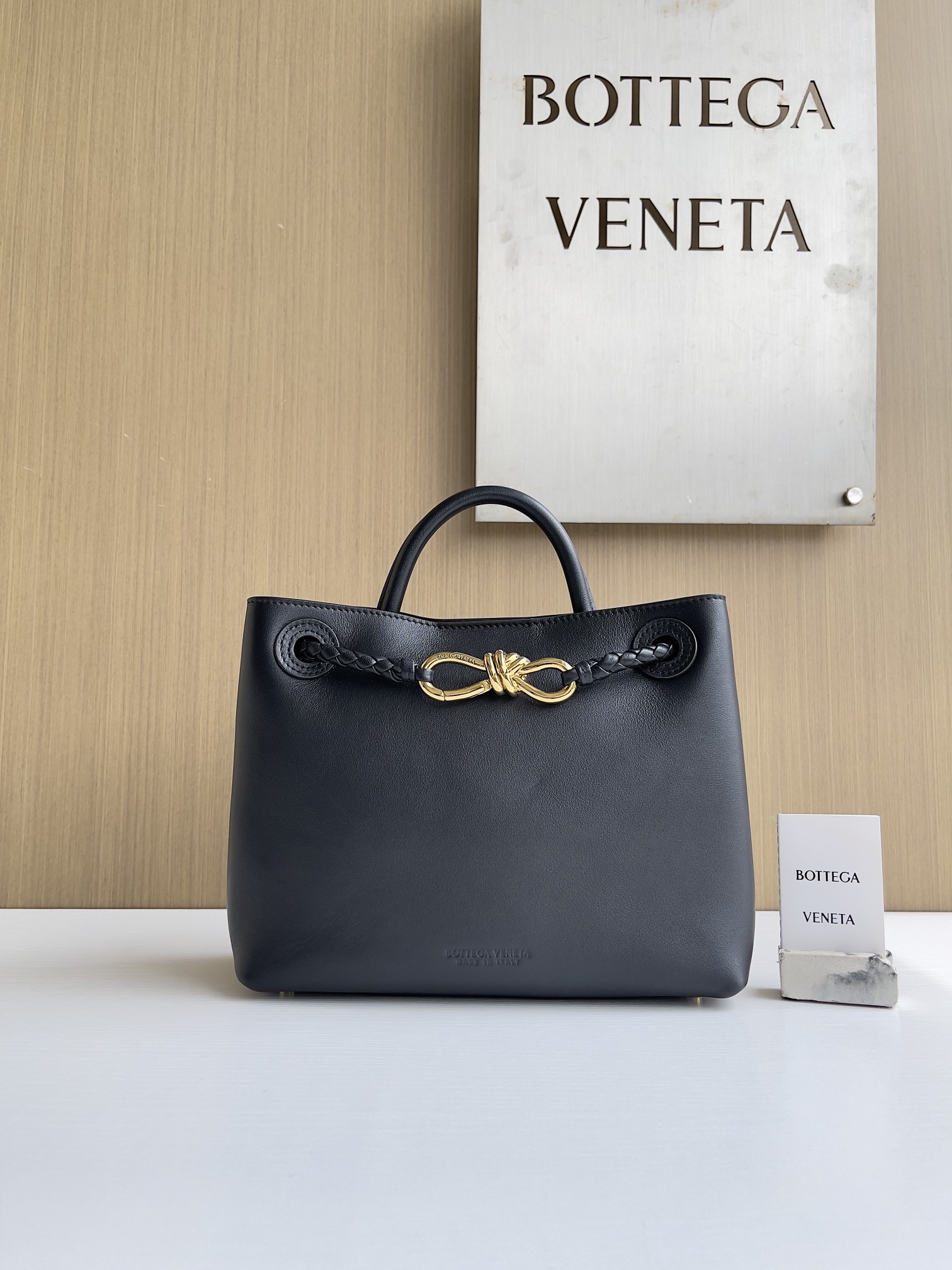 Bottega Veneta Andiamo Full cuir — réplique