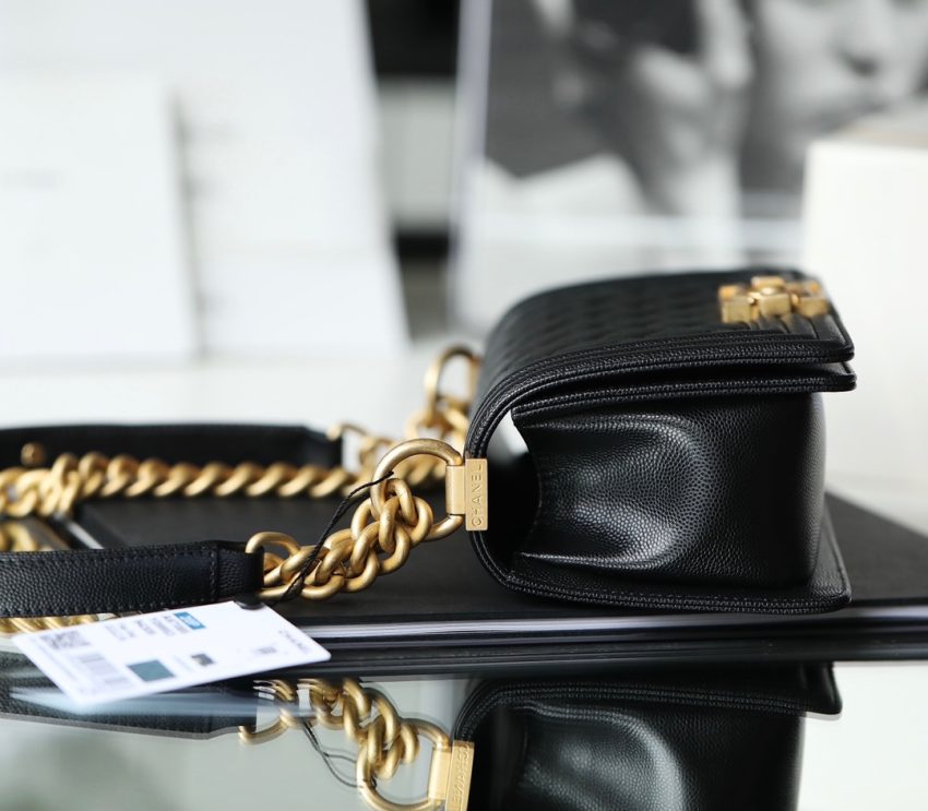 CHANEL Le Boy noir — réplique – Image 3