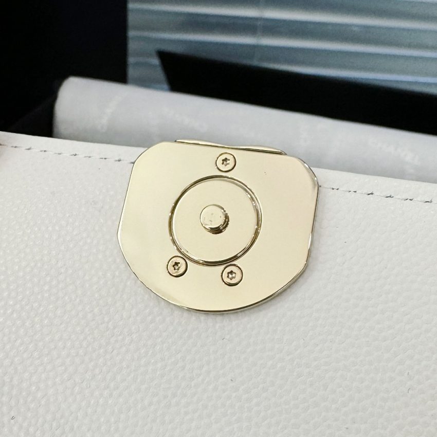 CHANEL 23P Kelly Handle blanc — réplique – Image 9
