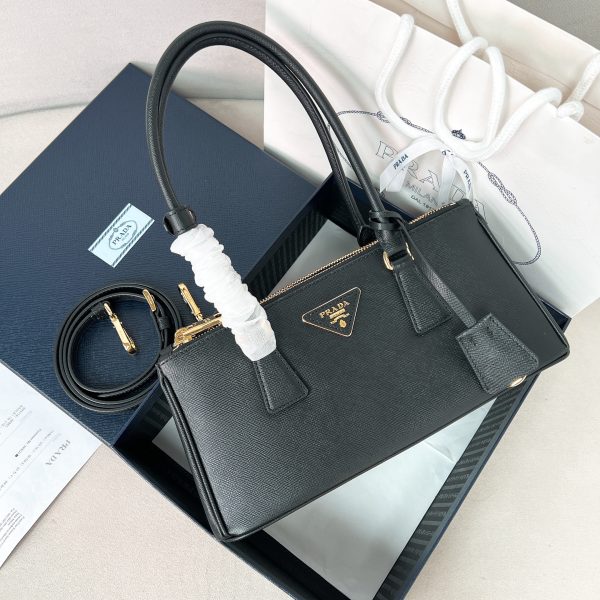 Prada Galleria cabas — réplique