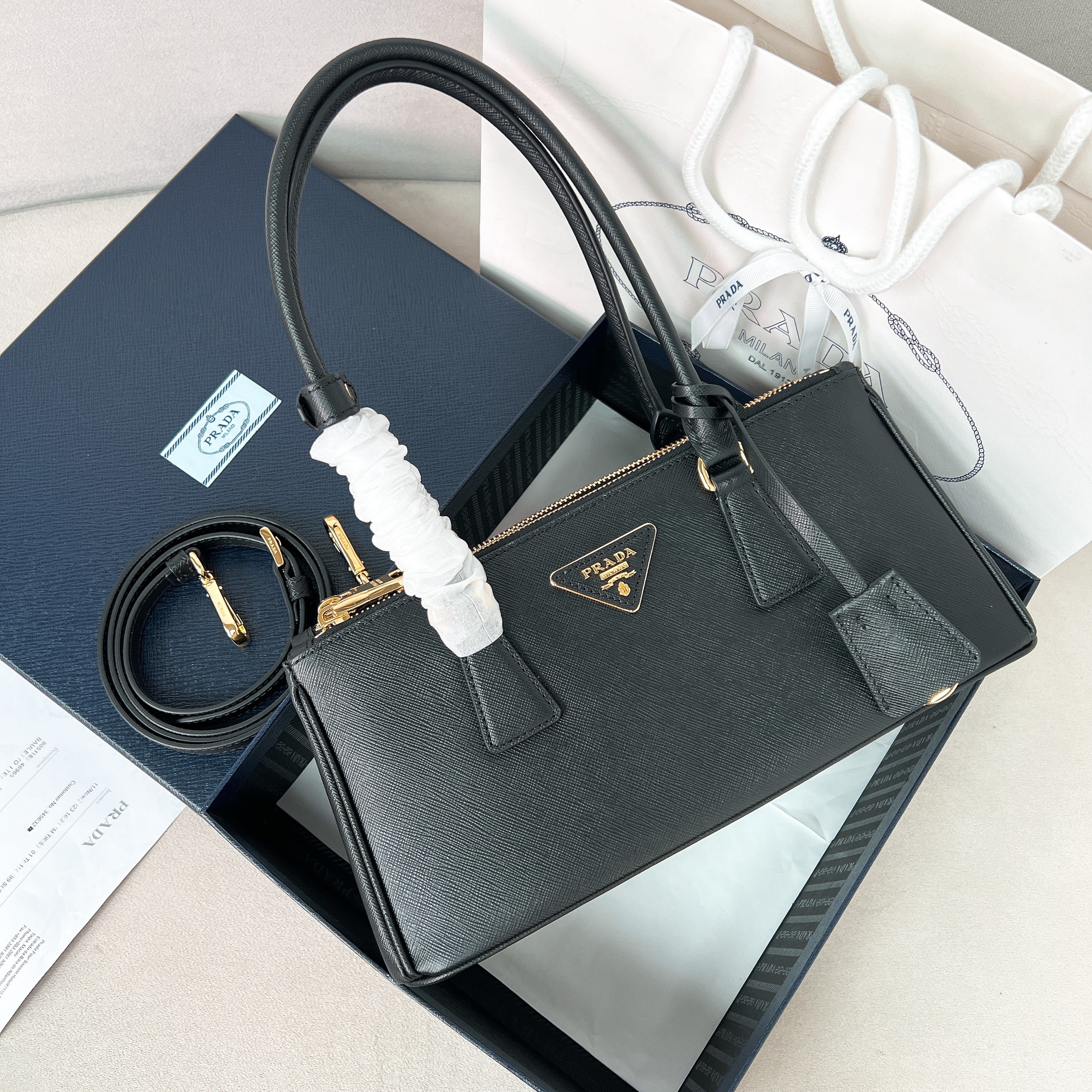 Prada Galleria cabas — réplique