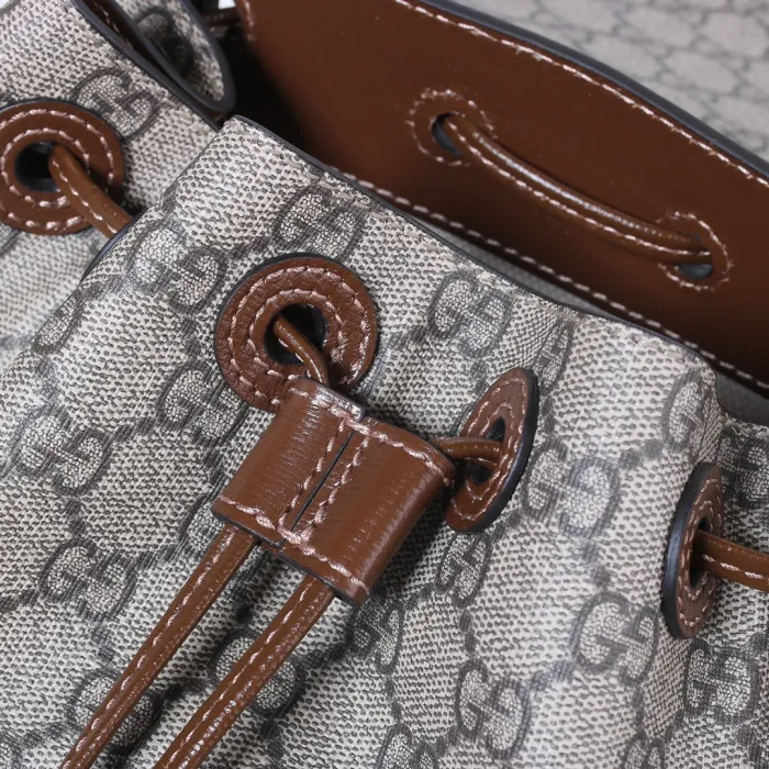 Gucci sac à dos avec Interlocking G — réplique – Image 7