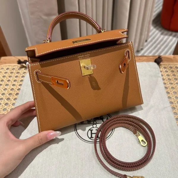 Hermès Kelly marron Epsom doré — réplique