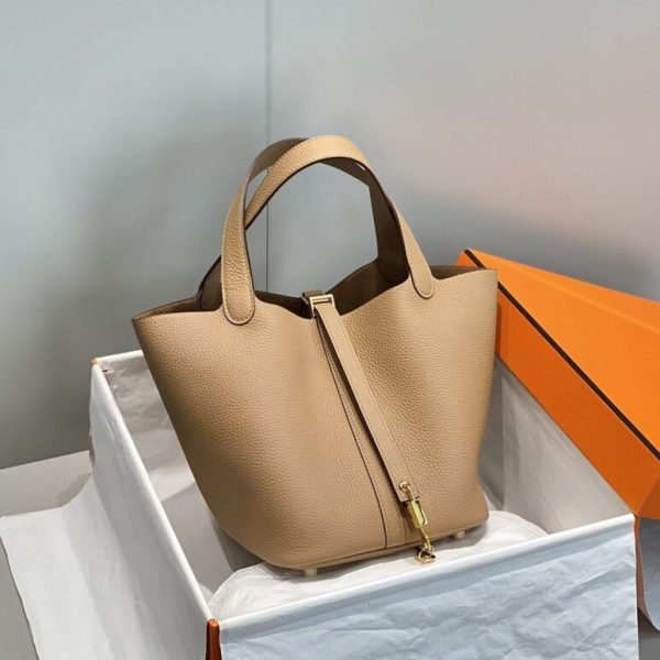 Hermès Picotin Lock Milk Tea — réplique