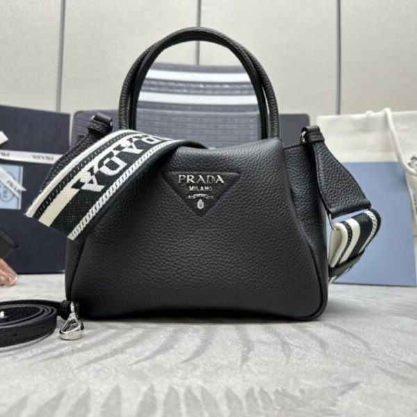 Prada Vitello Daino Mini — réplique