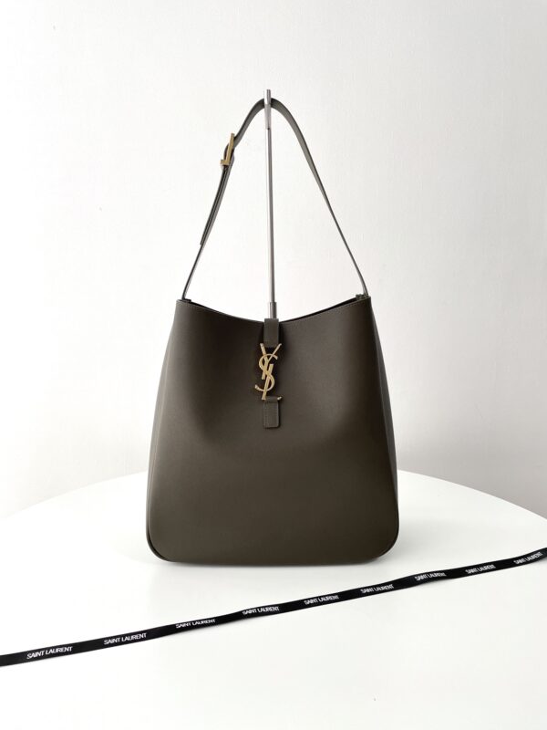 YSL Le 5 A 7 — réplique – Image 7