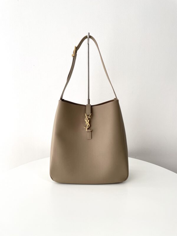 YSL Le 5 A 7 — réplique – Image 8
