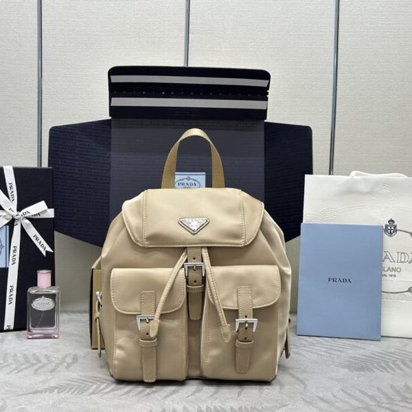 Prada petit format sac à dos — réplique