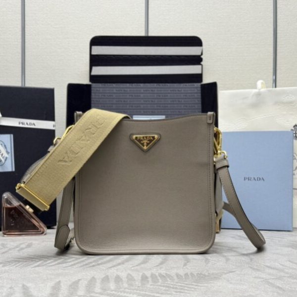 Prada Saffiano petit format cabas — réplique