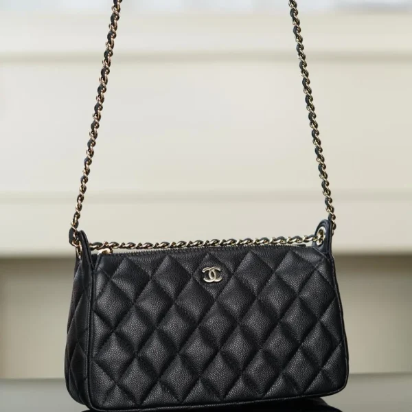 Sac Chanel 25A caché style Mahjong en coloris noir — réplique