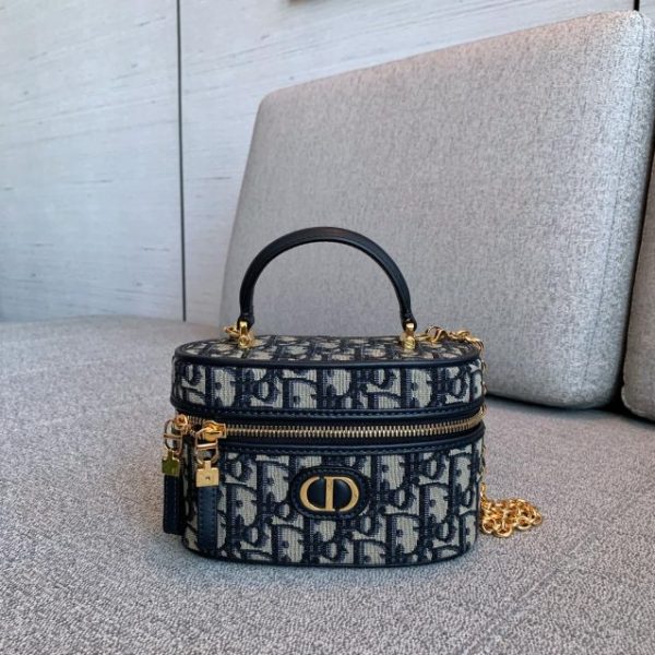 Vanity 30 Montaigne — réplique Dior