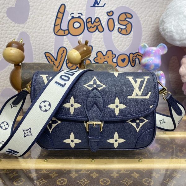 Louis Vuitton Nano Diane Satchel bleu — réplique