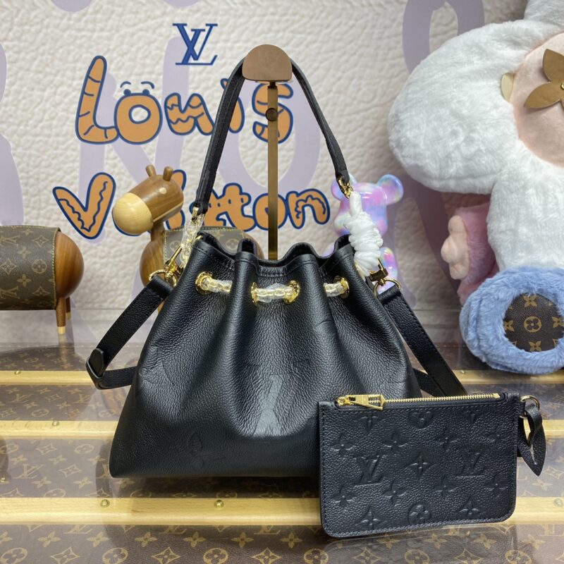 Louis Vuitton LV Bundle noir — réplique