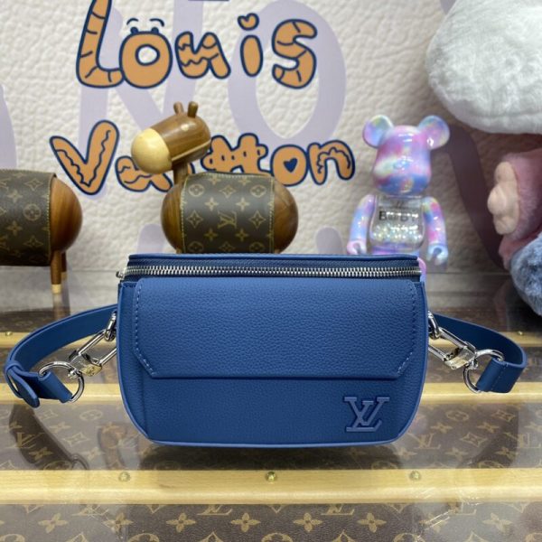 Louis Vuitton Pilot Wearable portefeuille bleu — réplique