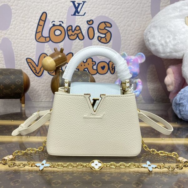 Loius Vuitton Capucines Beige bleu — réplique