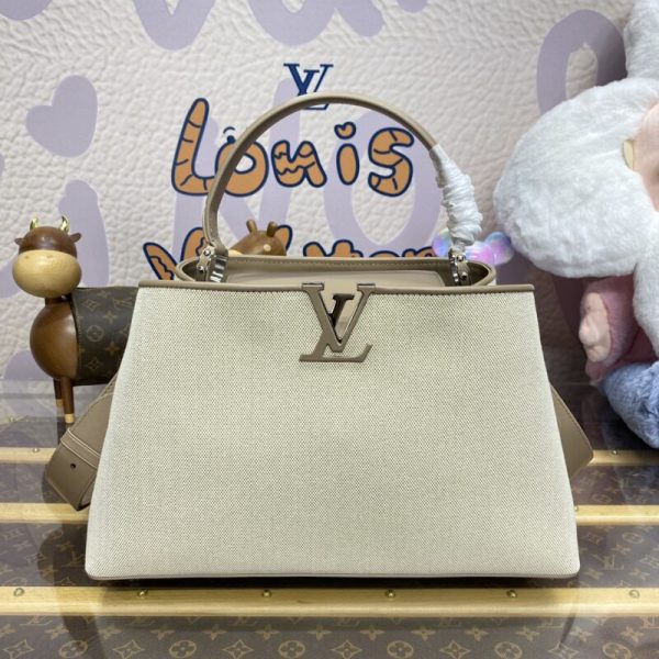 Loius Vuitton Capucines Beige Silk — réplique