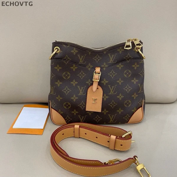 Sac bandoulière Louis Vuitton Odeon NM Monogram toile PM — réplique