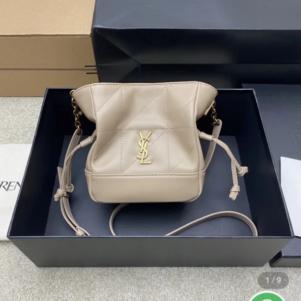 Sac porté épaule Saint Laurent Jamie mini pochette en coloris beige cuir d’agneau — réplique