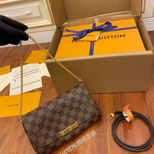 Sac Louis Vuitton Damier Ebene Favorite PM — réplique