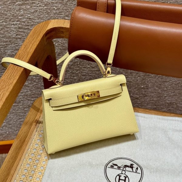 Hermès Kelly Jaune Poussin — réplique