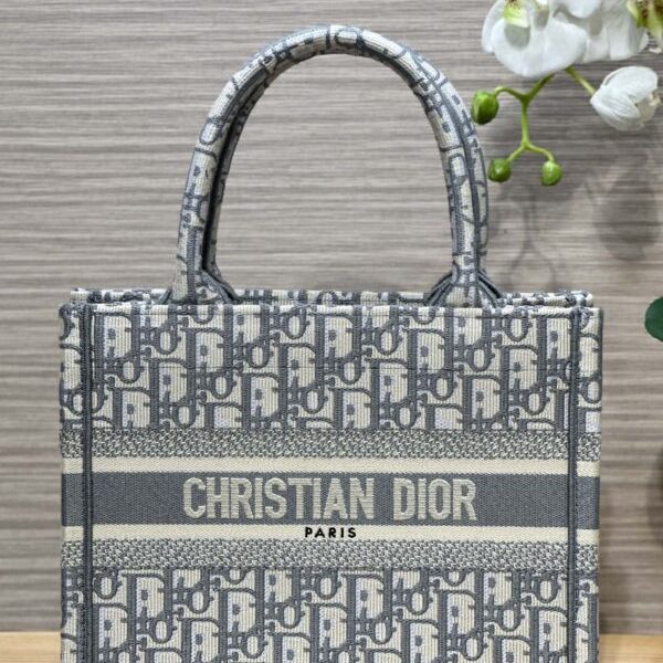 Dior Book cabas gris — réplique