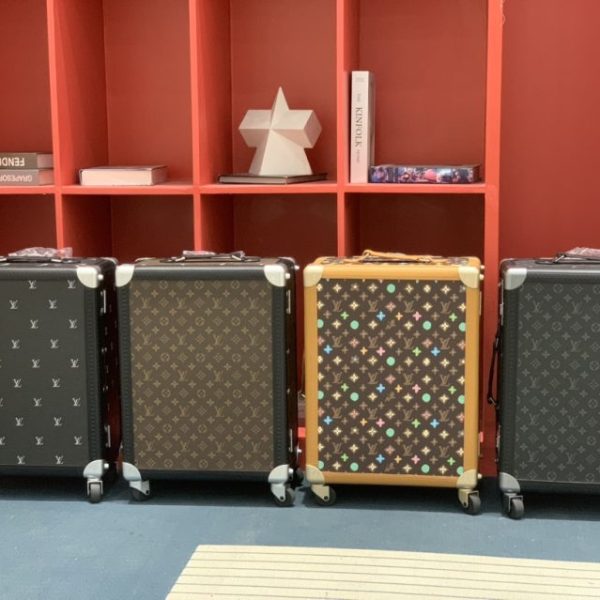 Louis Vuitton Suitcase — réplique