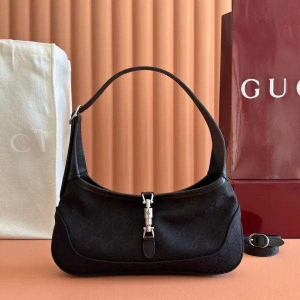 Sac porté épaule Gucci 26S JACKIE SLIM 27 en coloris noir toile — réplique