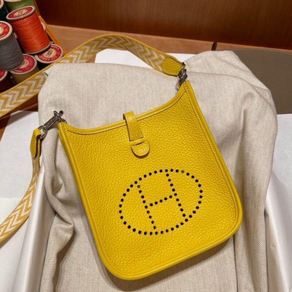 Hermès Evelyne II Tpm jaune — réplique