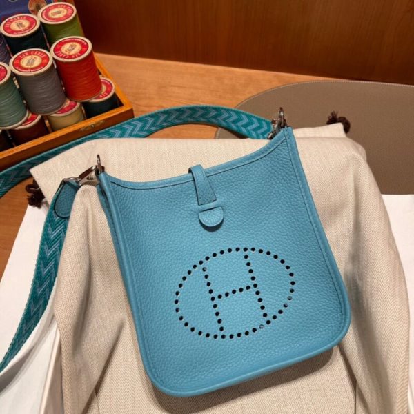 Hermès Evelyne II Tpm bleu — réplique