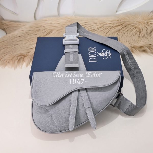 Dior Saddle 1947 sac — réplique