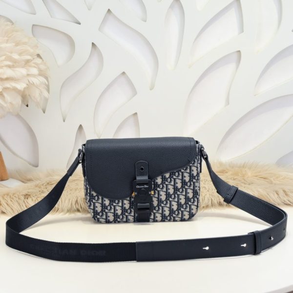 Dior Saddle besace — réplique