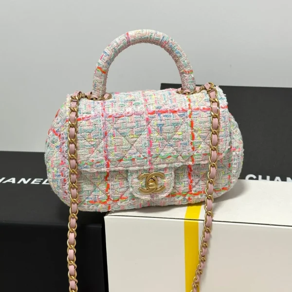 Sac Chanel mini rabat avec à anse supérieure coloris rose Tweed — réplique